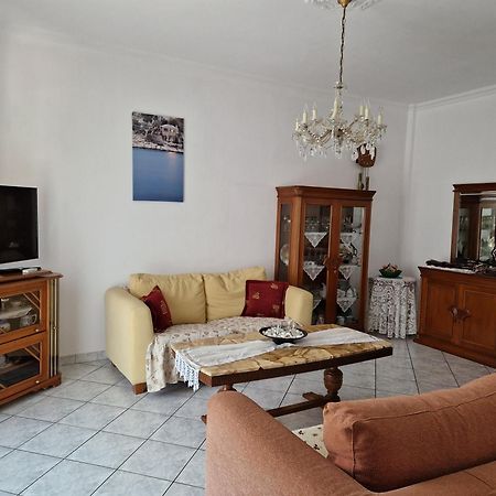 Hotel Haus Sofi Pefkari Esterno foto