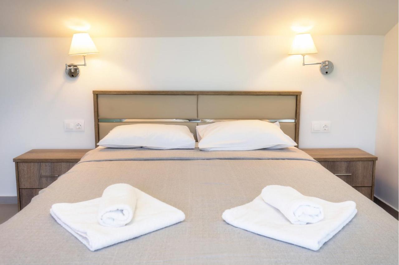 Hotel Haus Sofi Pefkari Esterno foto