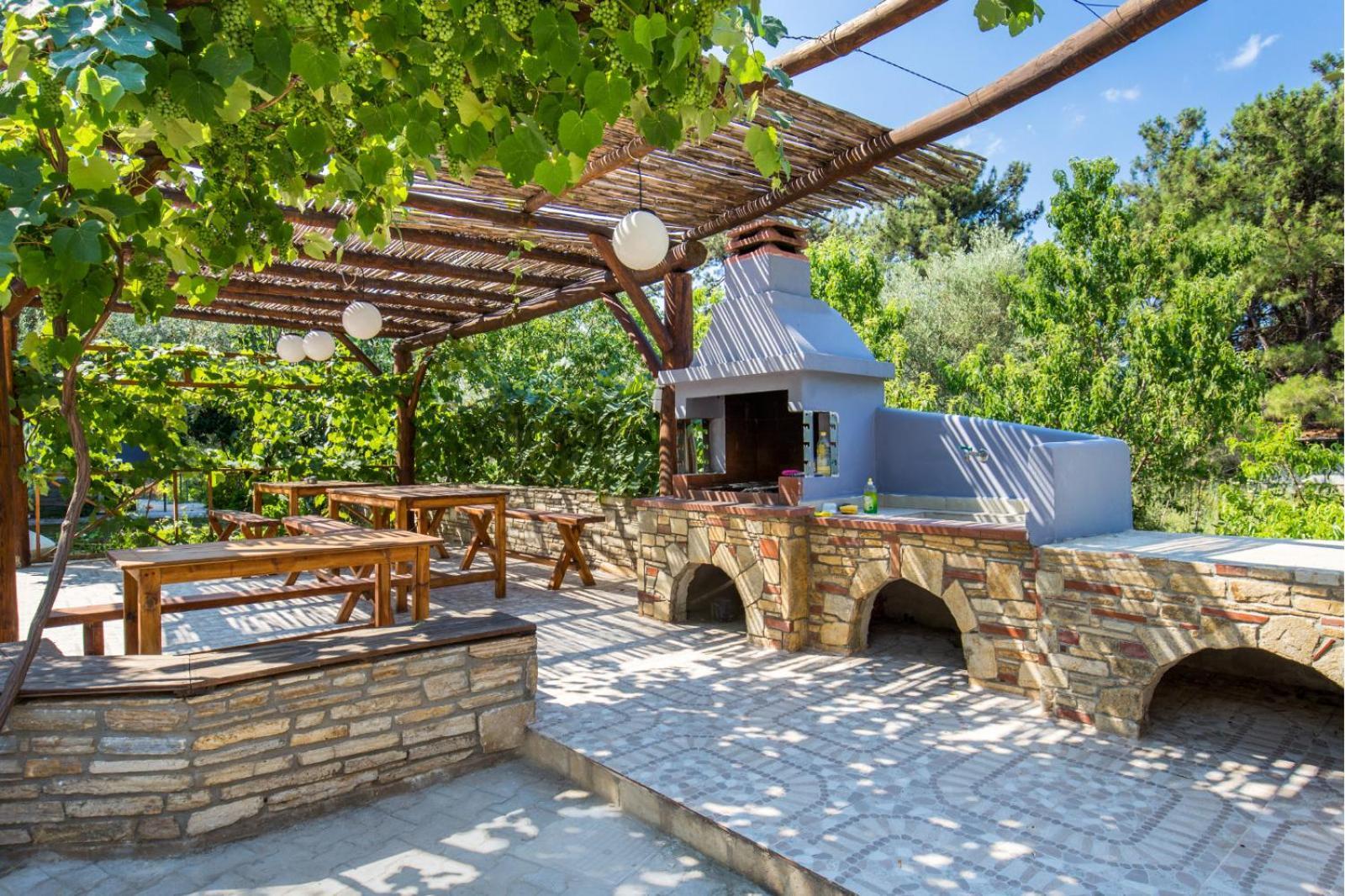 Hotel Haus Sofi Pefkari Esterno foto
