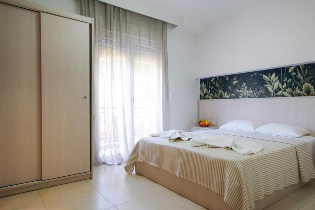 Hotel Haus Sofi Pefkari Esterno foto